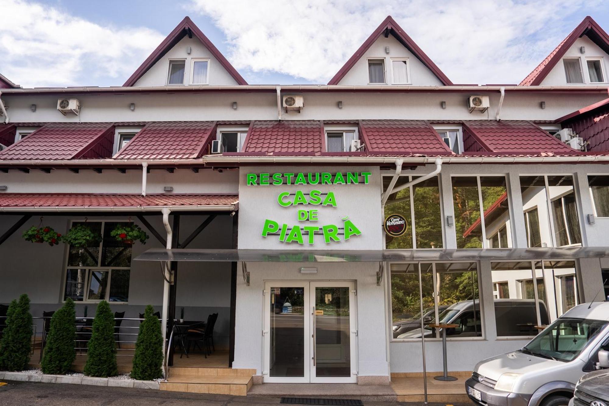 Hotel Casa De Piatra Scheia Bagian luar foto